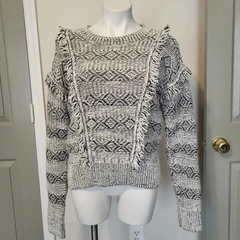 GAP Wool Blend Heathered Grey/Black Crew Sweater with Fringe Details(L) NWT